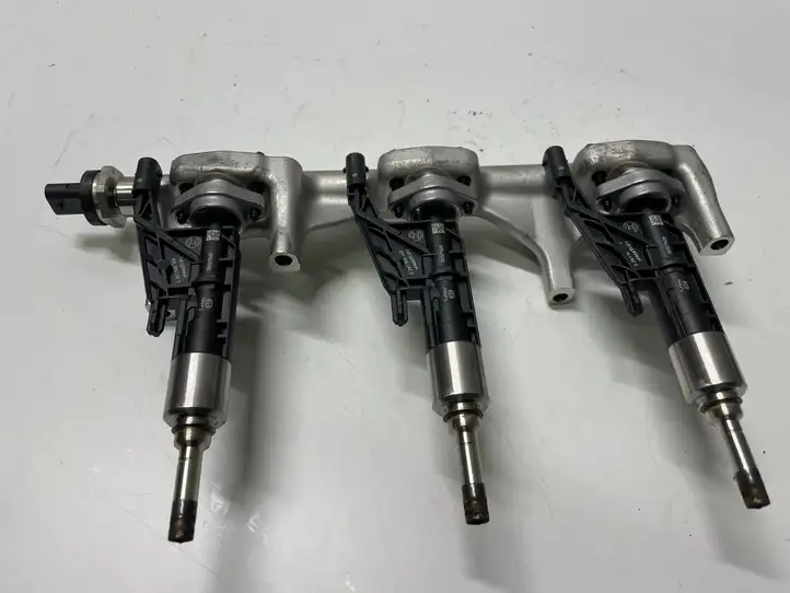 BMW 1 F20 F21 (2011 - 2019) 7639975 Комплект системы впрыска — фото 1