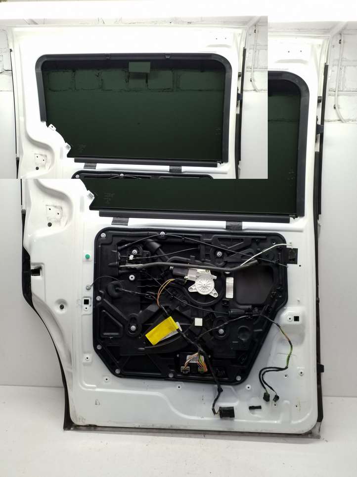 Chrysler Town and Country (2010 - 2016)   Боковые раздвижные двери