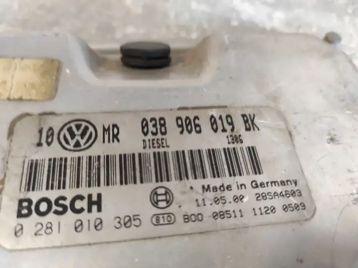 Volkswagen PASSAT B5.5 (2001 - 2005) 038906019BK Блок управления двигателем (ЭБУ) — фото 3