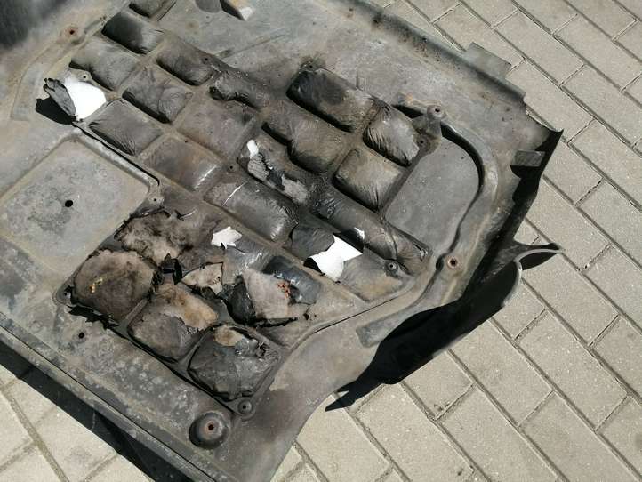 Volkswagen Multivan T5 (2003 - 2015)  7H0805687E Защита дна двигателя