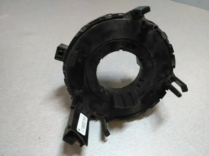 Audi A4 S4 B5 8D (1999 - 2001) 1J0959653 Контактное кольцо SRS — фото 2