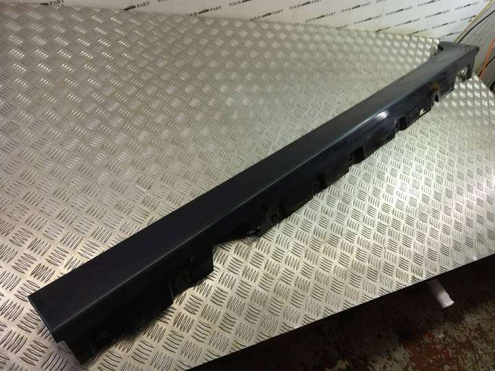 BMW 5 F10 F11 (2009 - 2016)  7184773 Порог