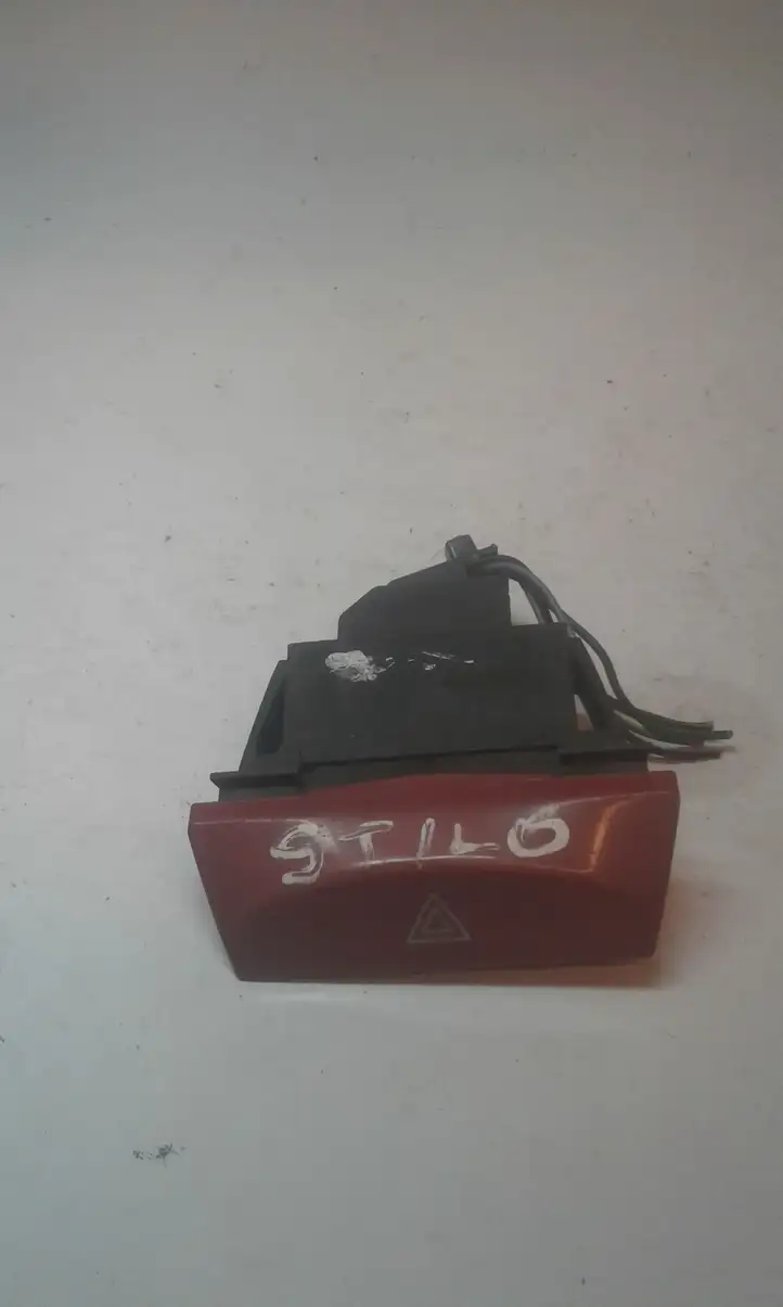 Fiat Stilo (2001 - 2010) ARS2717 Включатель аварийных фонарей — фото 1
