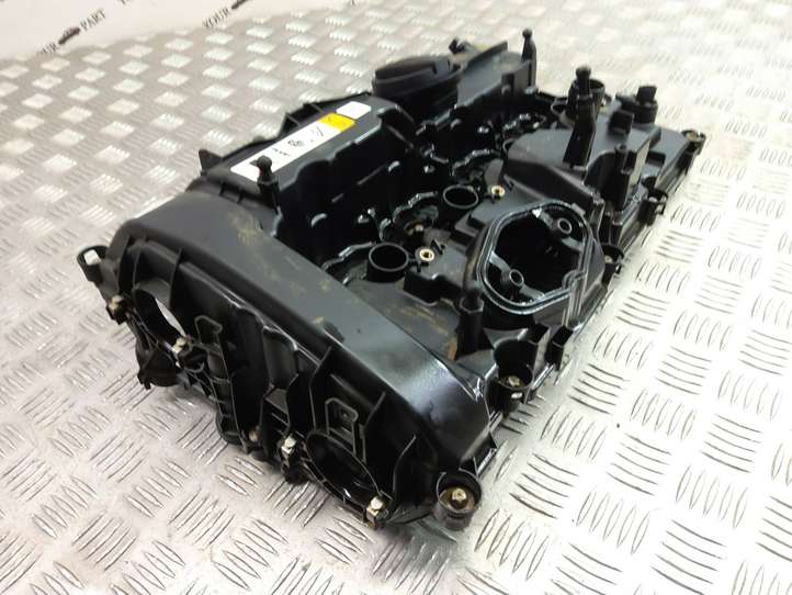 BMW X3 G01 (2018 - )  7611278 Крышка головки