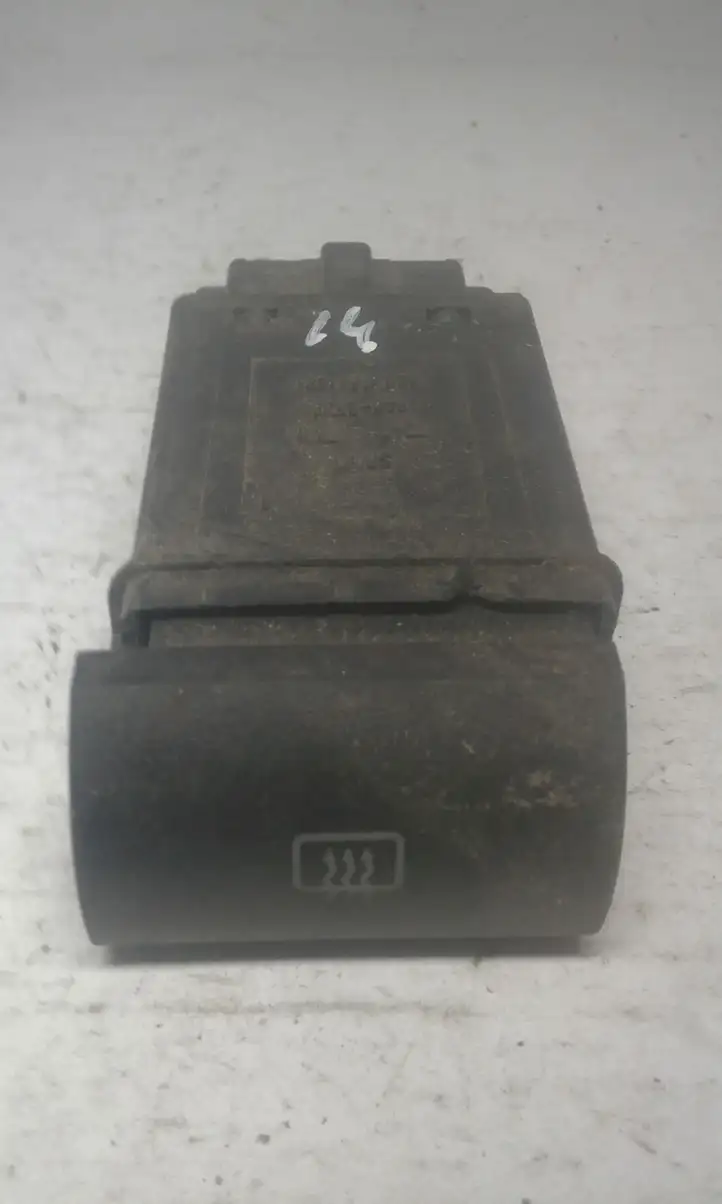 Seat Ibiza II (6k) (1999 - 2002) 6K0959621 Кнопка обогрева стекла — фото 1