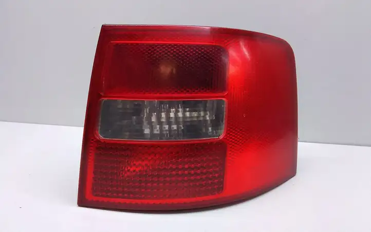 Audi A6 S6 C5 4B (2001 - 2004) 4B9945096F Задний фонарь в кузове — фото 1