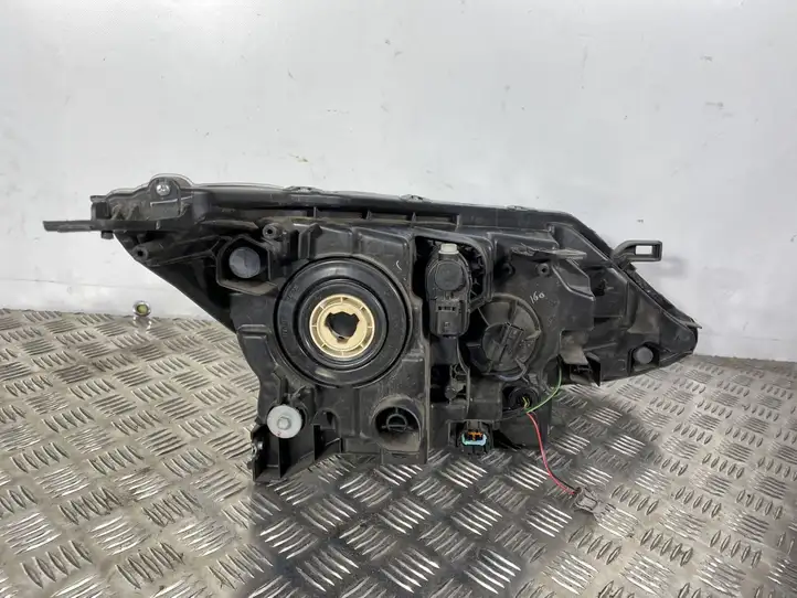 Nissan Qashqai (2013 - 2017) 10018014 Передняя фара — фото 3