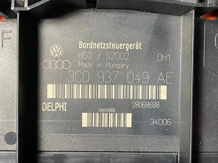 Volkswagen PASSAT B6 (2005 - 2010) 3C0937049AE Модуль комфорта — фото 2