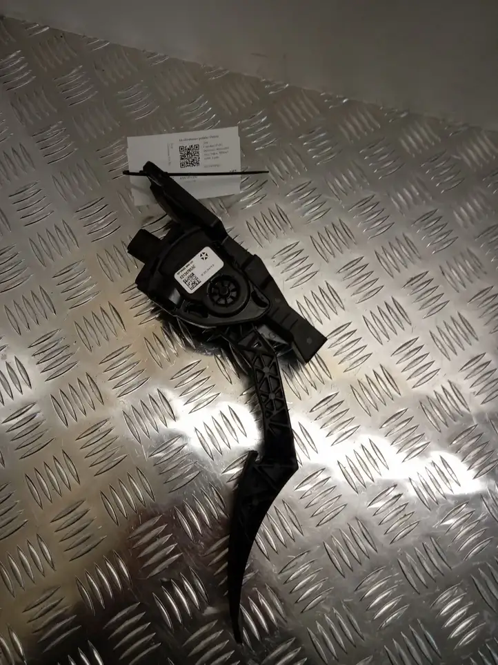 Jeep Grand Cherokee (2010 - 2021) 52124785AE Педаль акселератора — фото 2
