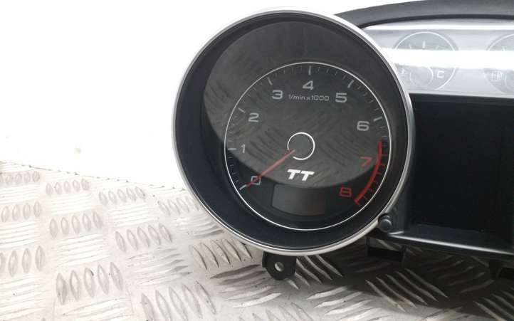 Audi TT (2006 - 2010)  8J0920980E Спидометр (приборный щиток)