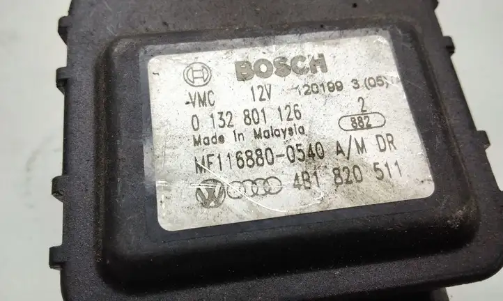 Audi A6 S6 C5 4B (2001 - 2004) 4B1820511 Двигатель задвижки потока воздуха — фото 3