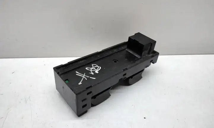 Audi A6 S6 C5 4B (1997 - 2001) 4B0959851 Блок кнопок стеклоподъемников — фото 2