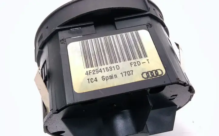 Audi A6 S6 C6 4F (2004 - 2008) 4F2941531D Включатель фонарей — фото 3