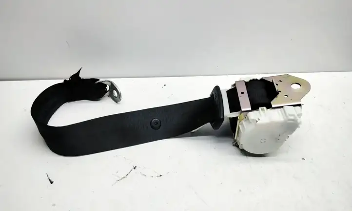 Audi A3/S3 8P (2004 - 2008) Задний ремень безопасности — фото 2
