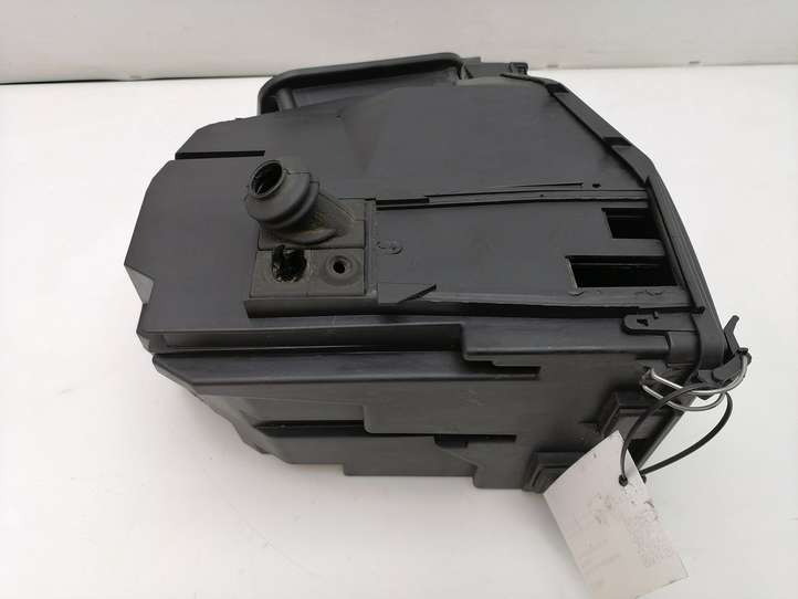 Mercedes-Benz C W203 (2000 - 2007)  2035451403 Ящик предохранителей (комплект)