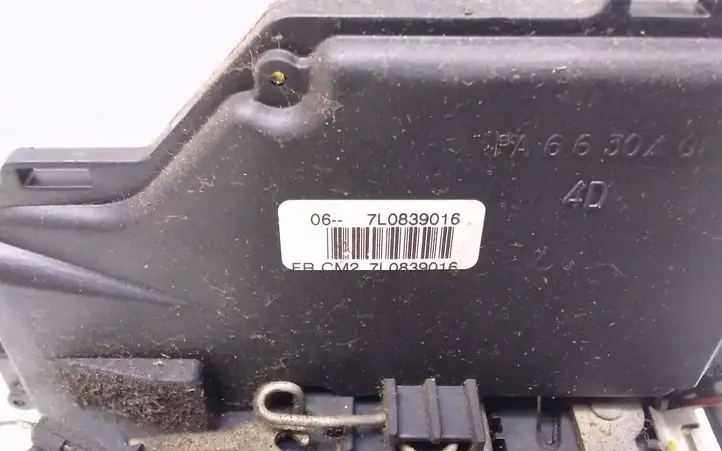 Volkswagen Golf V (2003 - 2009) 7L0839016 Замок задней двери — фото 3