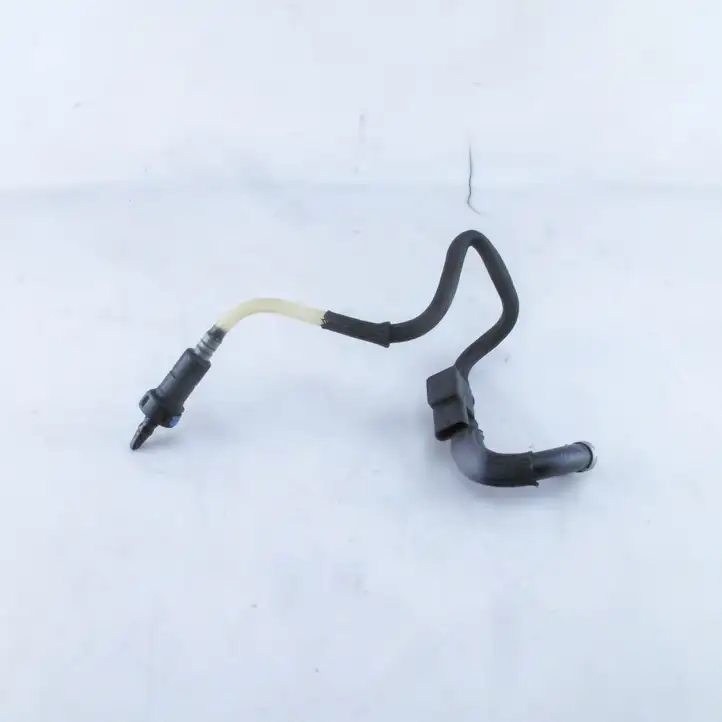 BMW 3 F30 F35 F31 (2012 - 2018) 7802243 Трубка топливной системы — фото 1
