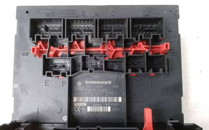 Audi A3/S3 8P (2004 - 2008)  8P0907279F Mодуль kомфортa