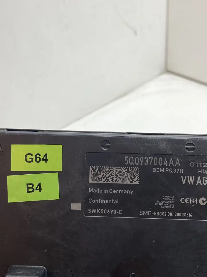 Skoda Octavia Mk3 (5E) (2013 - 2019) 5Q0937084AA Модуль комфорта — фото 2