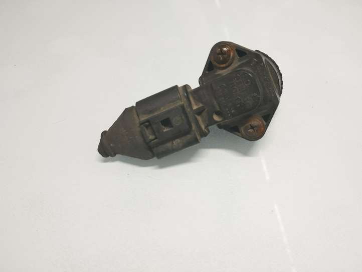 Volkswagen Golf IV (1998 - 2005)  0281002177 Датчик давления воздуха