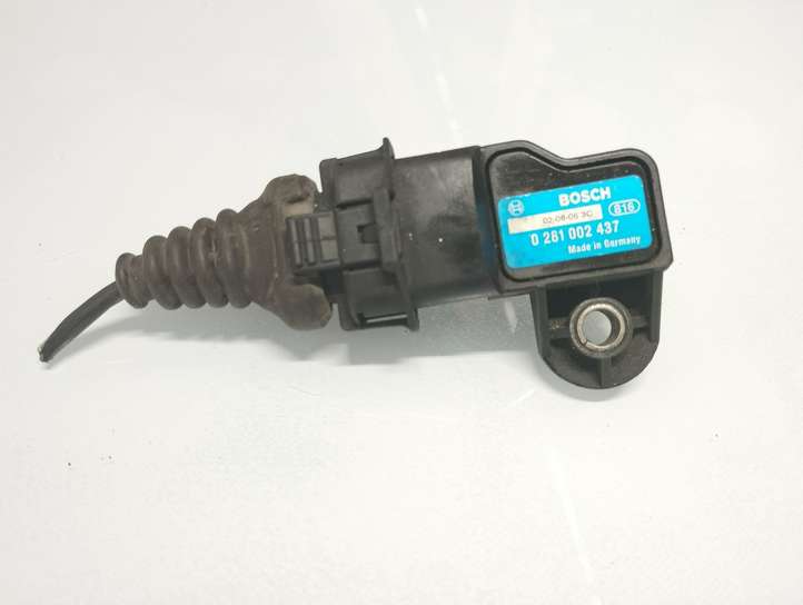 Opel Zafira (2003 - 2006)  0281002437 Датчик давления воздуха
