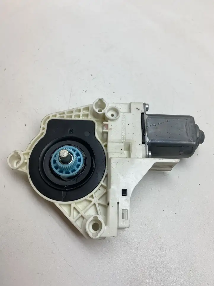 Audi A4 S4 B8 8K (2007 - 2011) 8K0959811A Стеклоподъемник задней двери — фото 3