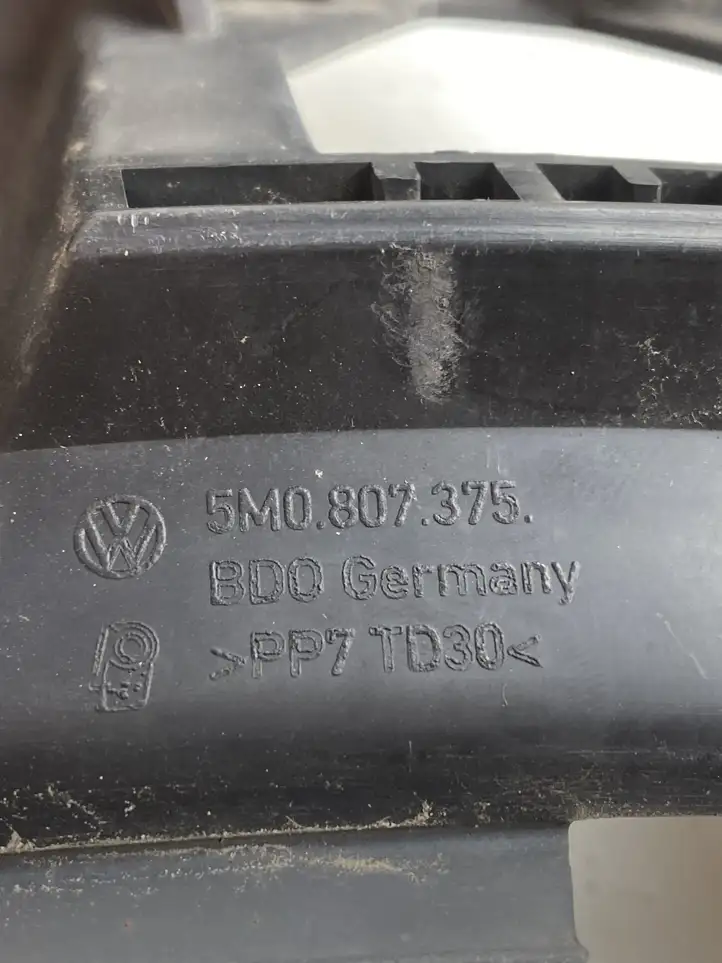 Volkswagen Golf Plus (2004 - 2008) 5M0807375 Кронштейн угловой части бампера — фото 4