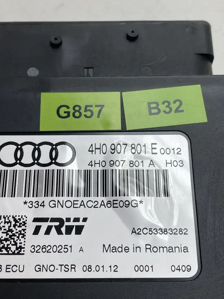 Audi A6 C7 (2014 - 2018) 4H0907801E Блок управления стояночным тормозом — фото 4