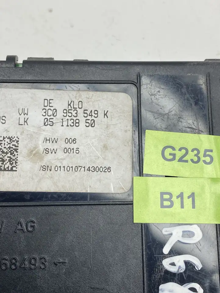Volkswagen PASSAT B6 (2005 - 2010) 3C0953549K Датчик угла поворота руля — фото 2