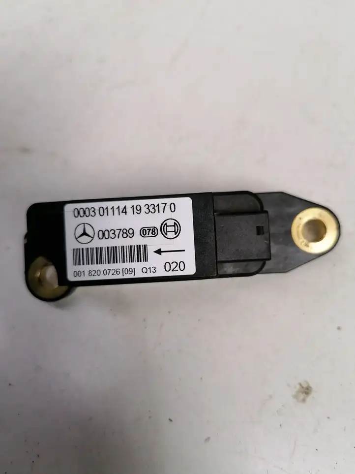 Mercedes-Benz CLK A208 (1997 - 2002) 0003011141933170 Датчик удара SRS — фото 1