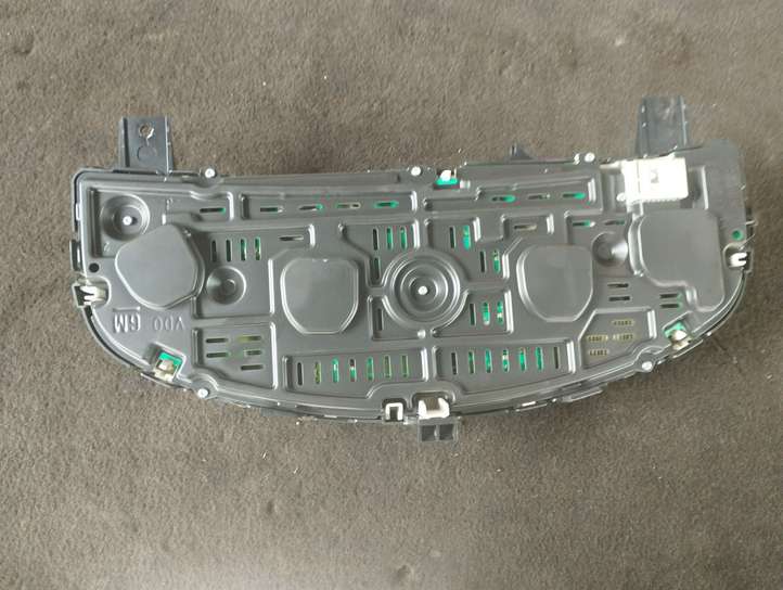 Opel Vectra (2002 - 2005)  110080278 Спидометр (приборный щиток)
