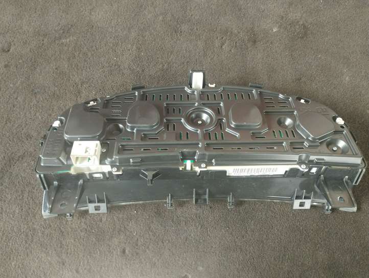 Opel Vectra (2002 - 2005)  110080278 Спидометр (приборный щиток)