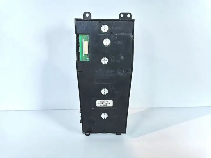Volvo V50 (2004 - 2008) 8690370 Клавиатура телефона — фото 2