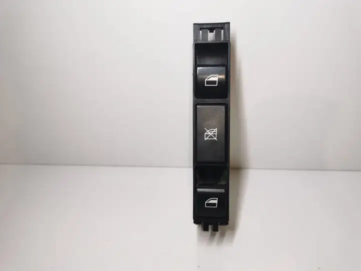 BMW 3 E46 (1998 - 2005) 61318381518 Кнопка стеклоподъемников — фото 1
