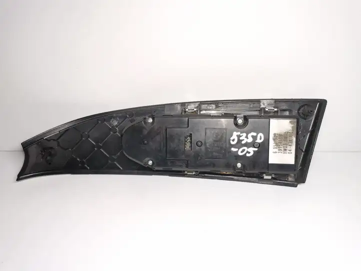 BMW 5 E60 E61 (2004 - 2010) 6951909 Кнопка стеклоподъемников — фото 3