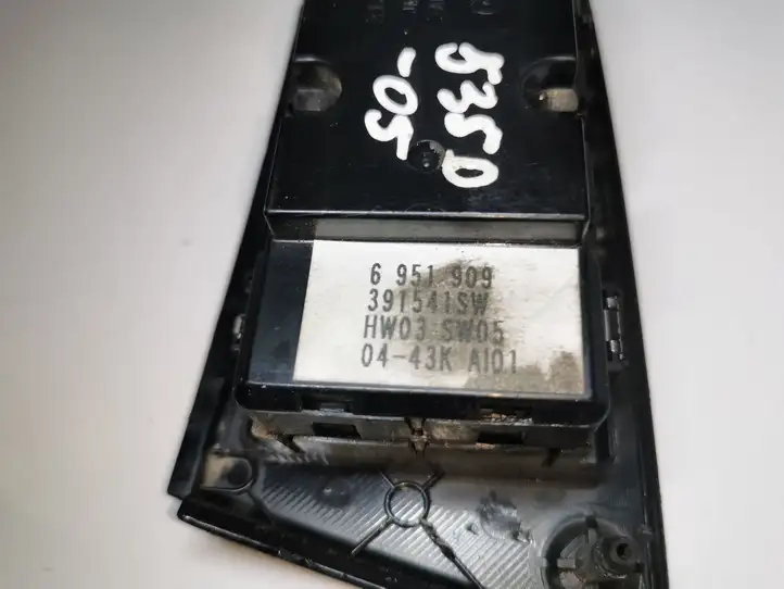 BMW 5 E60 E61 (2004 - 2010) 6951909 Кнопка стеклоподъемников — фото 4