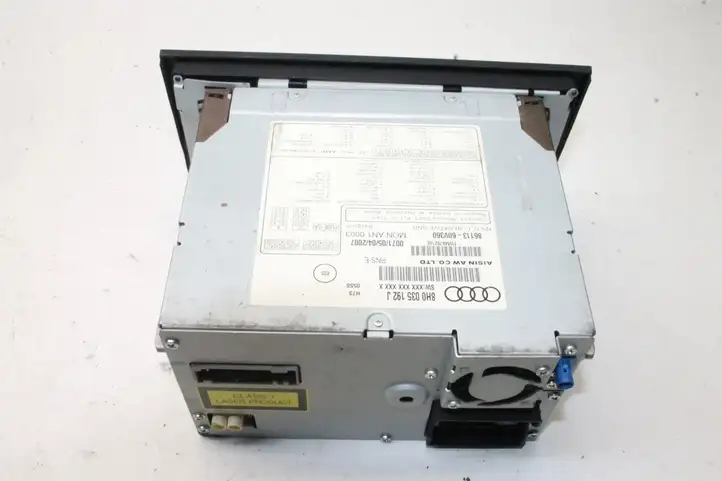 Audi A4 S4 B7 8E 8H (2004 - 2009) 8H0035192J Магнитола / мультимедийная система — фото 5