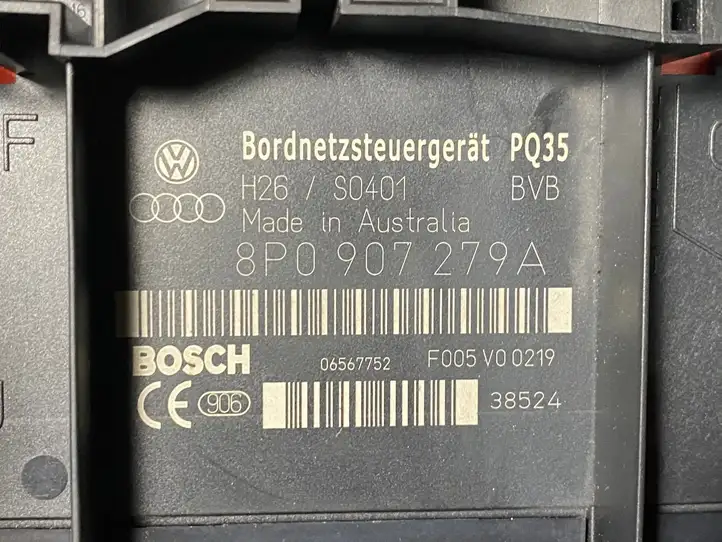 Audi A3/S3 8P (2004 - 2008) 8P0907279A Модуль комфорта — фото 2