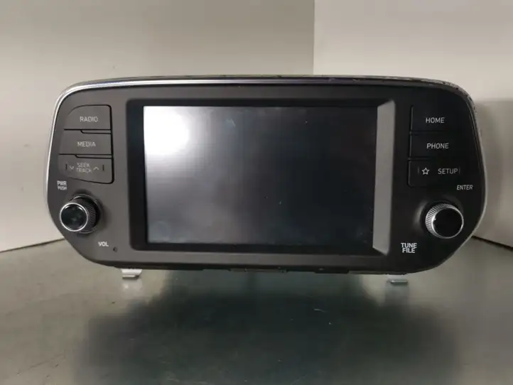 Hyundai Santa Fe (2018 - 2020) 96160S2000VCS Магнитола / мультимедийная система — фото 1