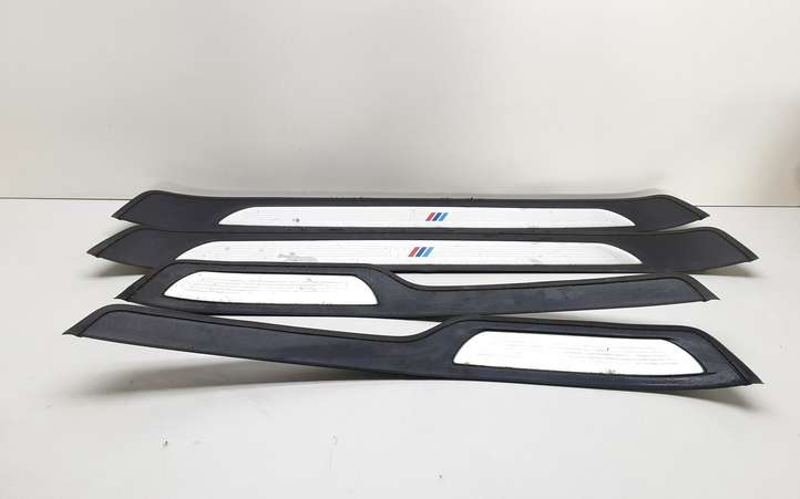 BMW 3 E90 E91 (2005 - 2012)  7255929 Отделка переднего порога (внутренняя)