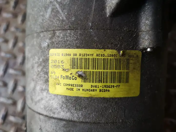 Ford Focus (2015 - 2019) DV6119D629FF Компрессор (насос) кондиционера воздуха — фото 5