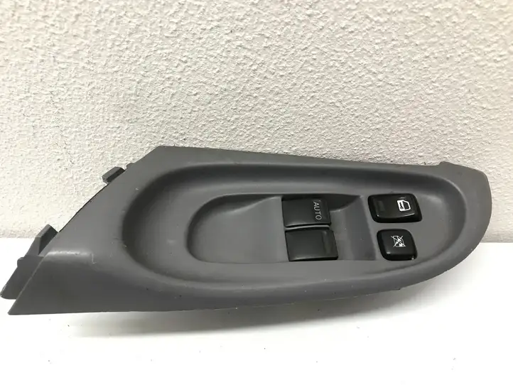 Nissan Almera N16 (2000 - 2010) 80961 Блок кнопок стеклоподъемников — фото 2