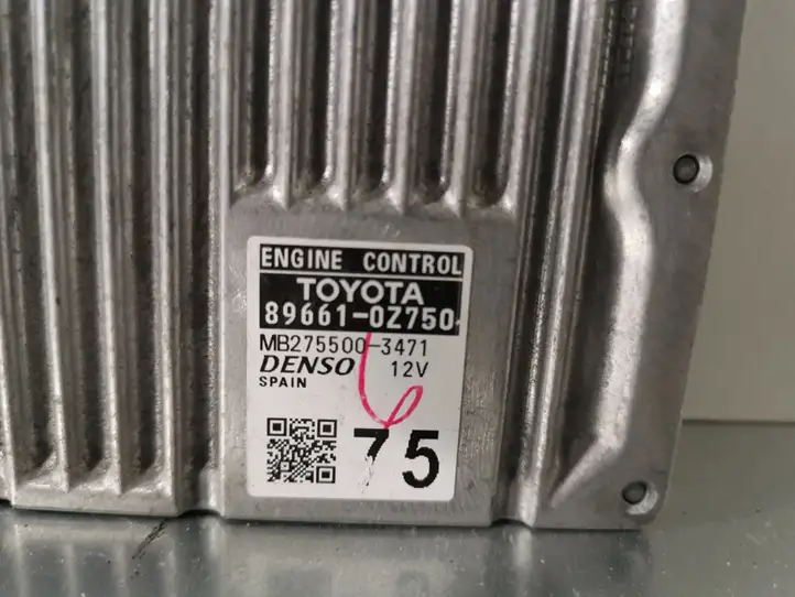 Toyota Auris E180 (2012 - 2018) 896610Z750 Блок управления двигателем (ЭБУ) — фото 3