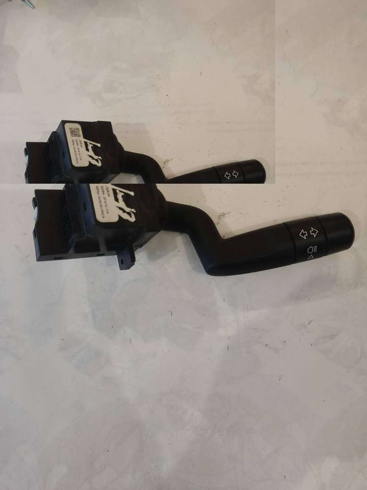 Land Rover Freelander (2006 - 2010)  6G9N3F972FA Ручка поворотов/ фонарей
