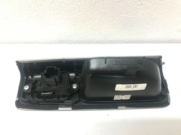 Volvo V50 (2004 - 2008) 8679681 Кнопка стеклоподъемников — фото 4
