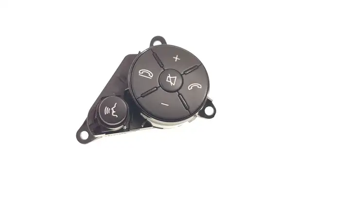 Mercedes-Benz E W212 (2009 - 2016) A2048210051 Кнопки на рулевом колесе — фото 1