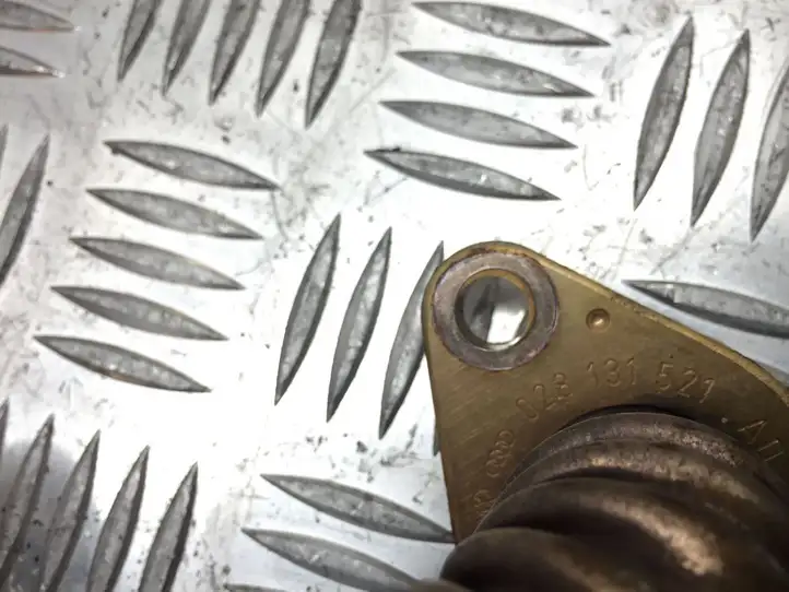 Audi A4 S4 B7 8E 8H (2004 - 2009) 028131521AD Трубка EGR — фото 2