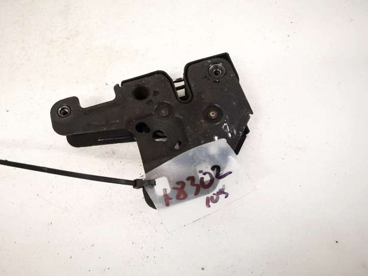 Audi A4 (2000 - 2006)  8e0823509 Замок капота