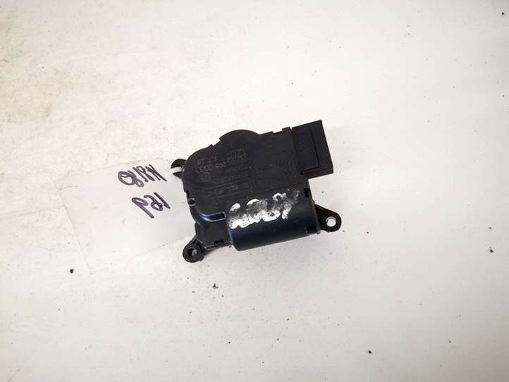 Volkswagen Touareg I (2002 - 2010)  52411483r03 Двигатель задвижки потока воздуха