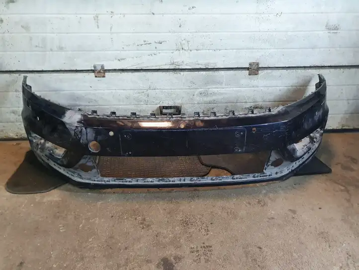 Volkswagen PASSAT B7 (2011 - 2014) Передний бампер — фото 1